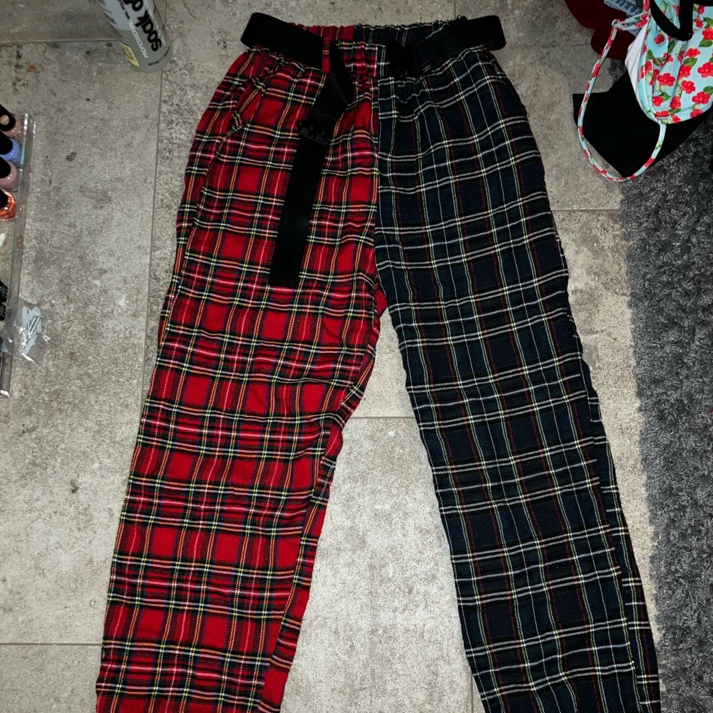 Split color pants